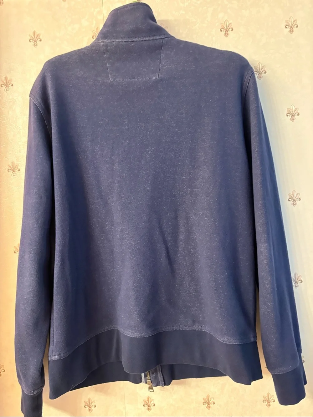 Banana Republic lightweight navy